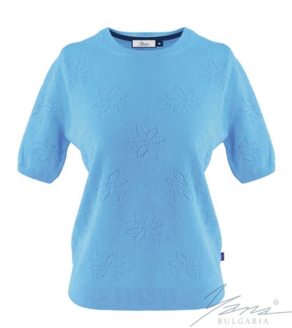 Dámský svetr bije syn