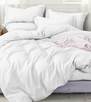 Női kéttónusú intarziás "O" nyakú pulóver zöld