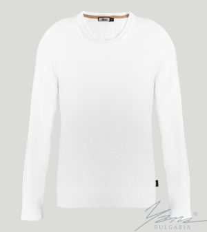 Women's crew neck sweater in white